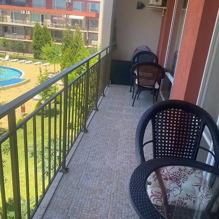 Pool View, 2 Bedroom Sunny Beach