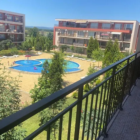Apartment Pool View, 2 Bedroom *