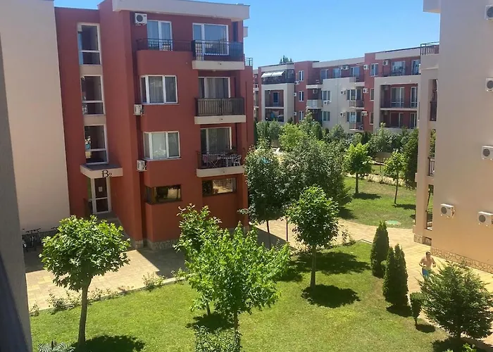 Pool View, 2 Bedroom شقة