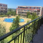 Apartment Pool View, 2 Bedroom *